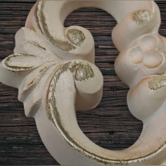 Vintage Syroco Shabby Chic Oval Wall Mirror - Picture 9 of 9